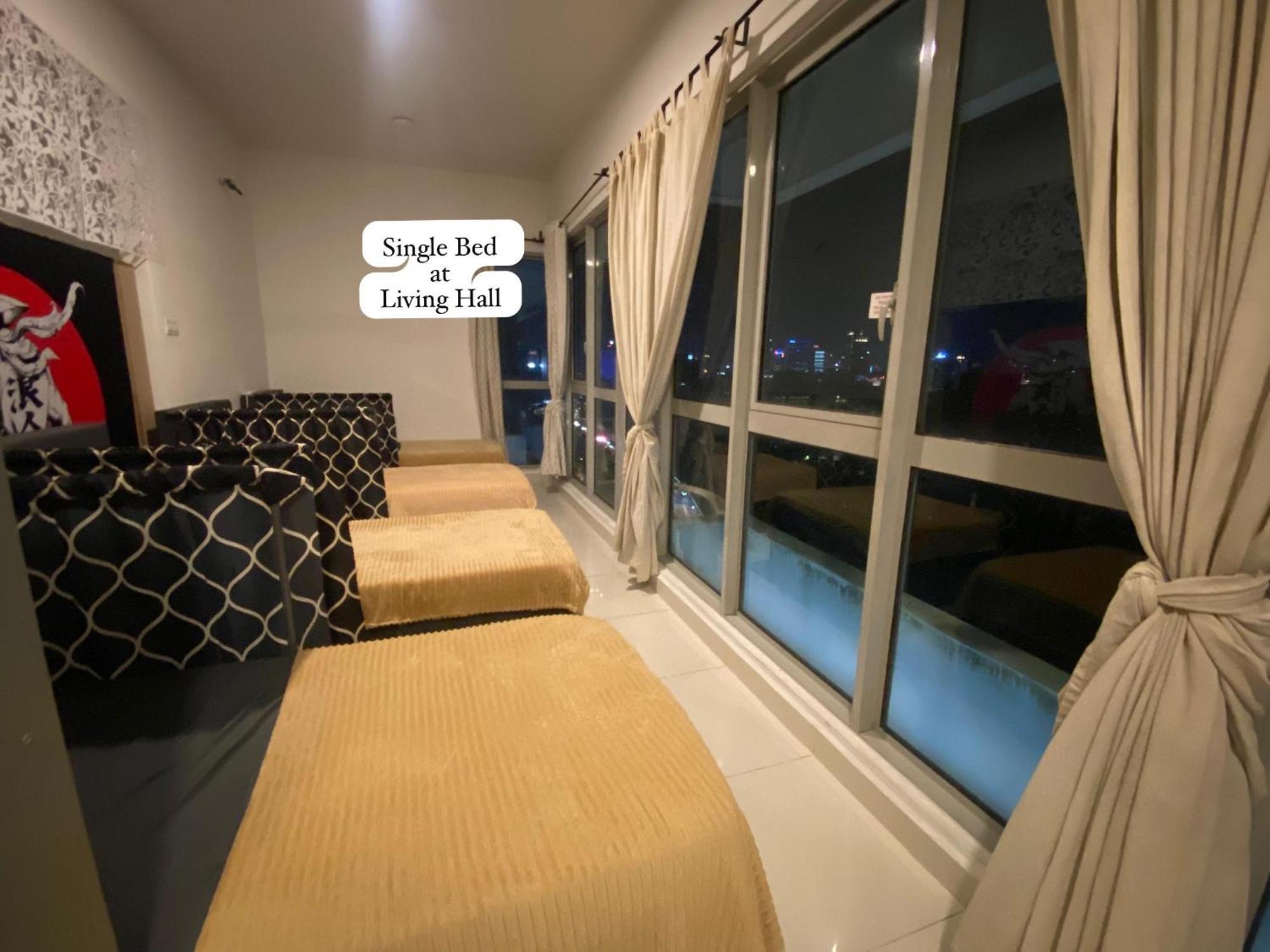 קואלה לומפור Regalia Bestfriend Hostel מראה חיצוני תמונה