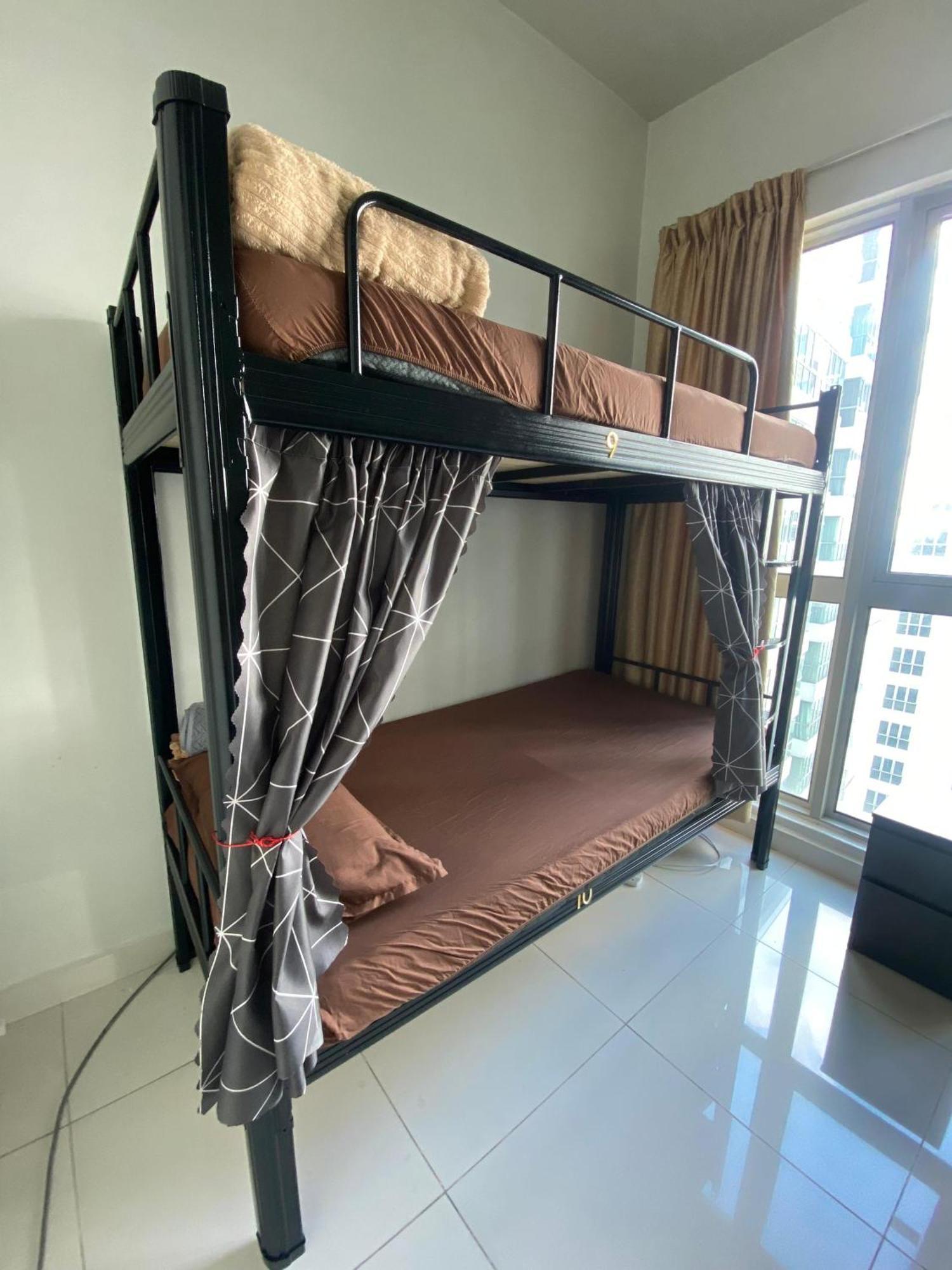 קואלה לומפור Regalia Bestfriend Hostel מראה חיצוני תמונה