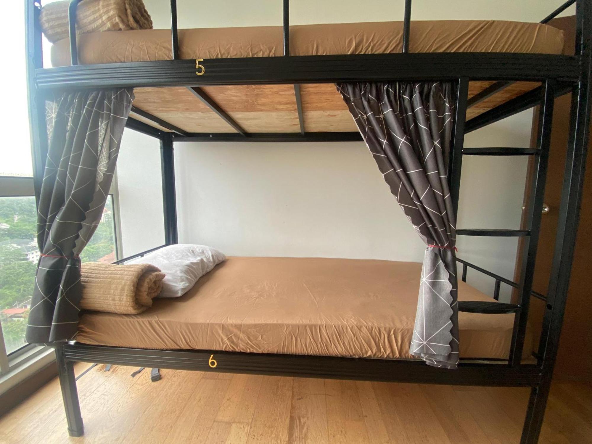 קואלה לומפור Regalia Bestfriend Hostel מראה חיצוני תמונה