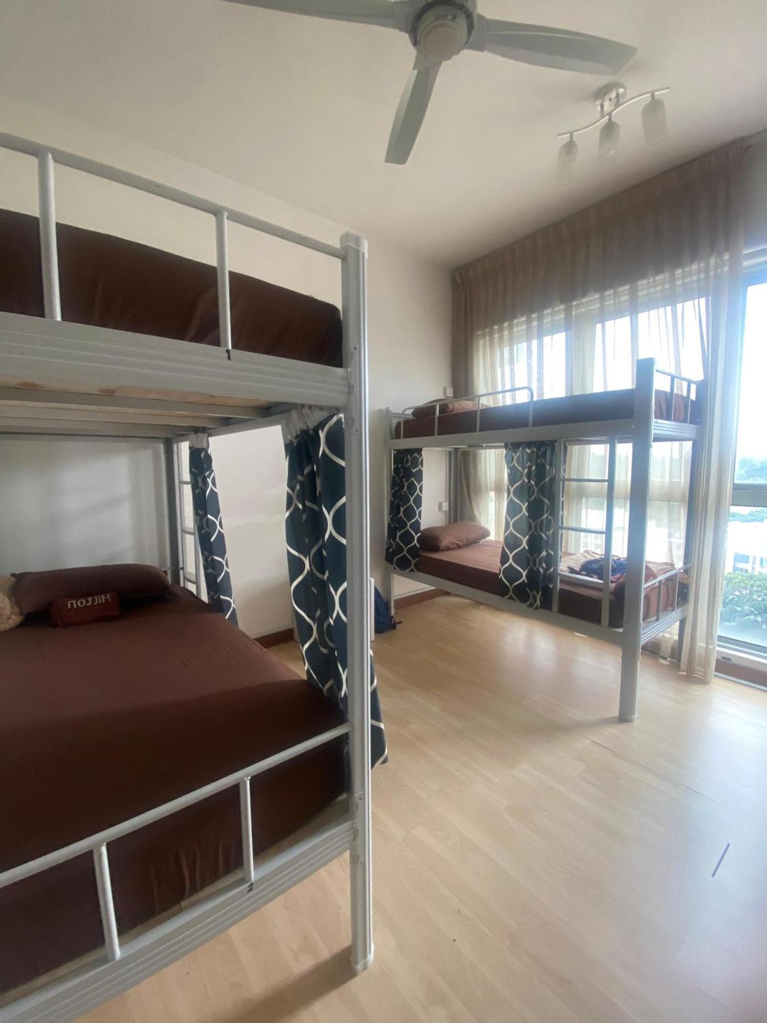 קואלה לומפור Regalia Bestfriend Hostel מראה חיצוני תמונה